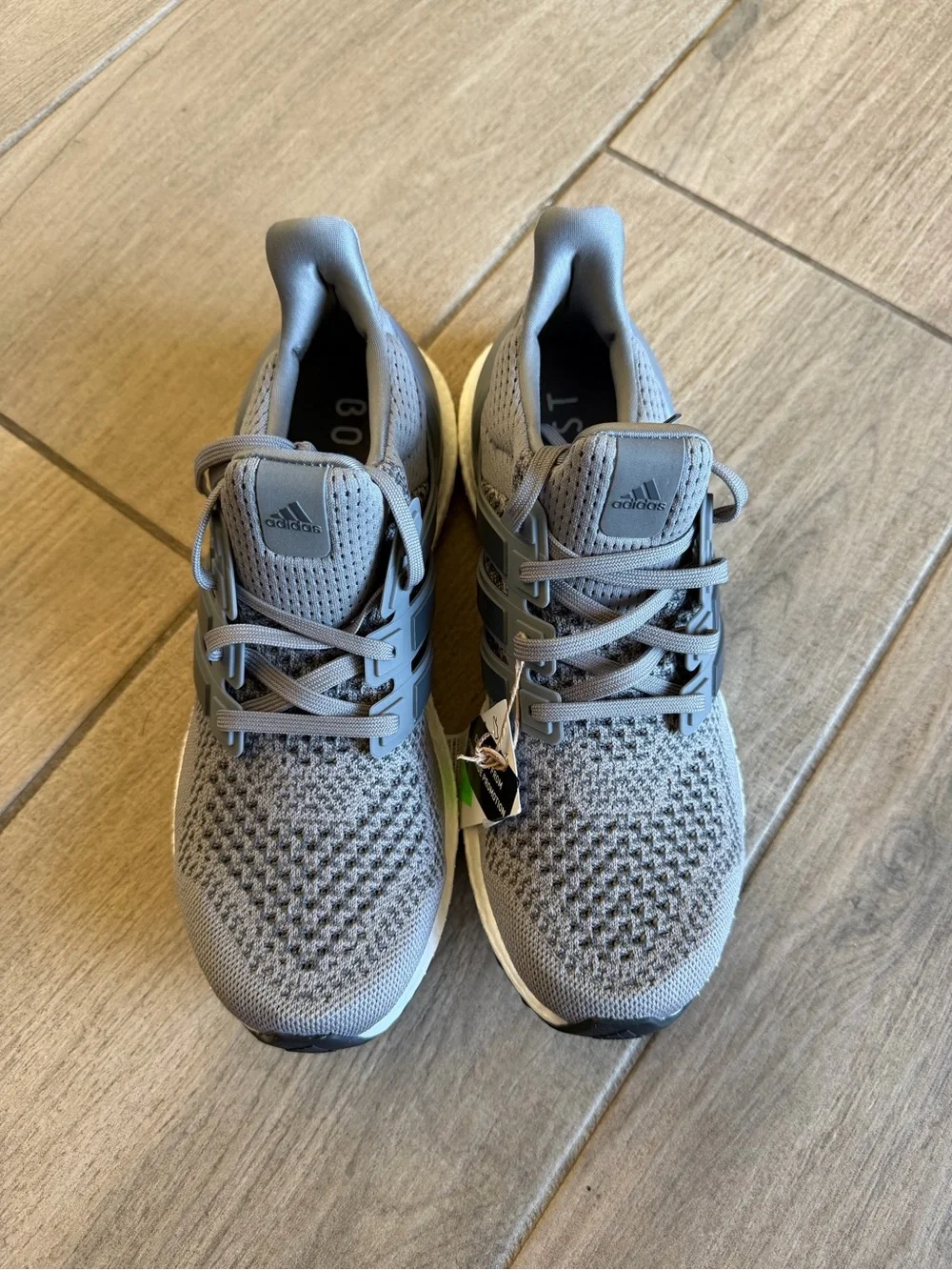 Adidas Ultraboost 1.0 ( no original box )